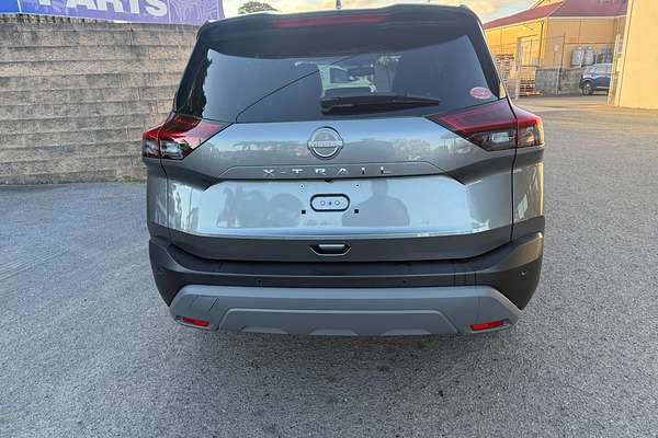 2024 Nissan X-TRAIL ST-L T33