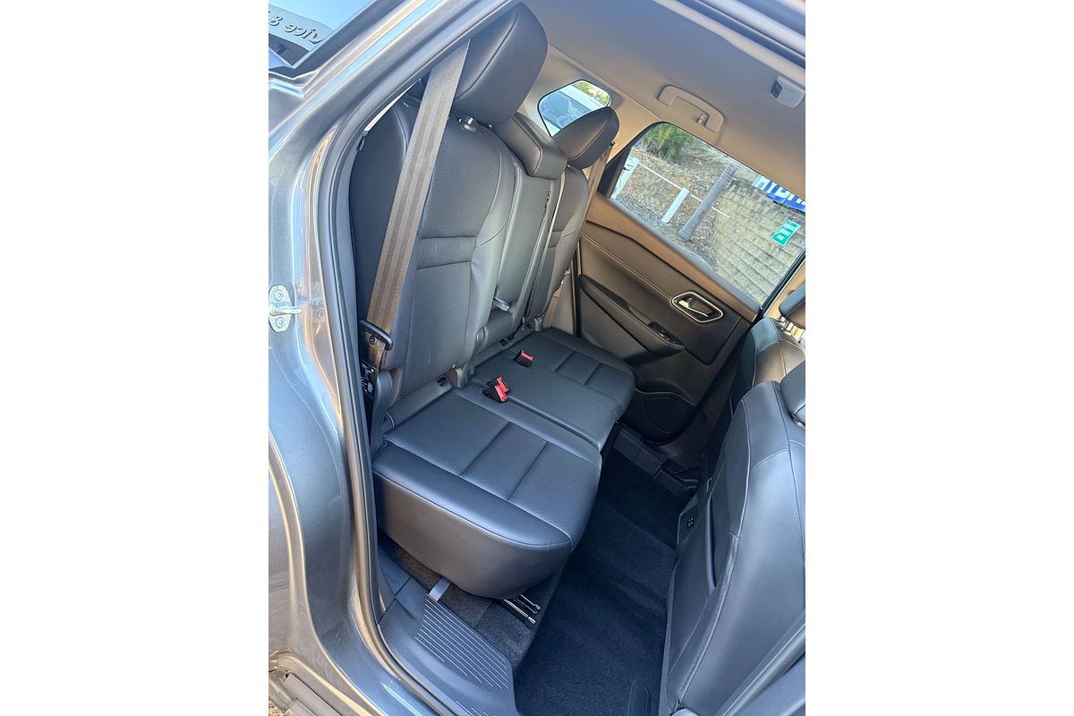 2024 Nissan X-TRAIL ST-L T33