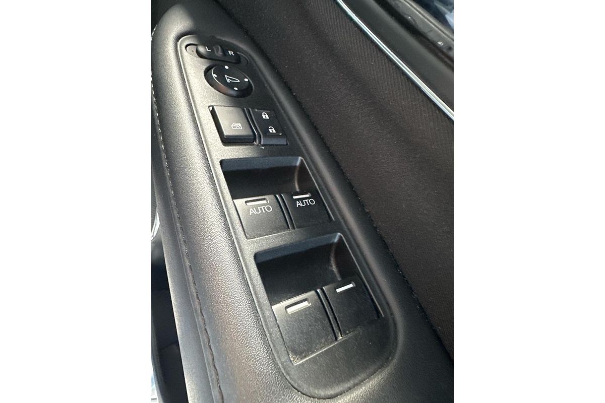 2017 Honda HR-V VTi-S