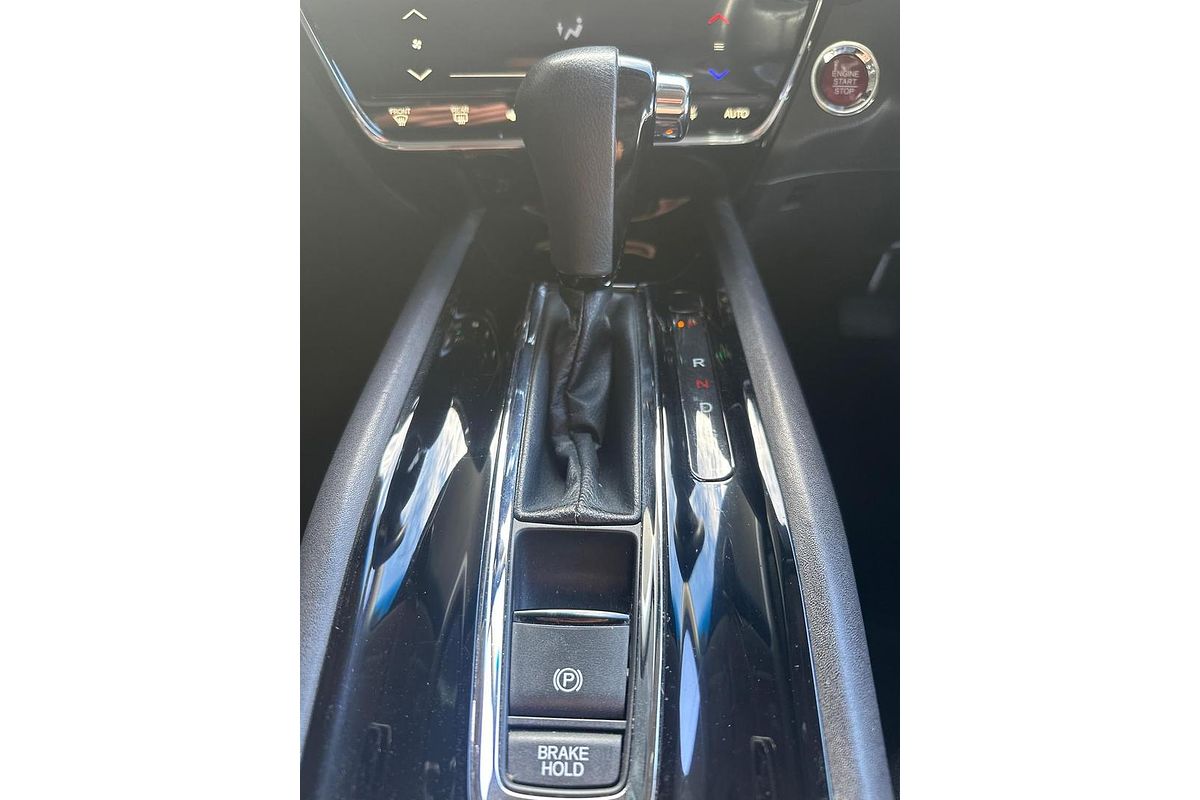 2017 Honda HR-V VTi-S