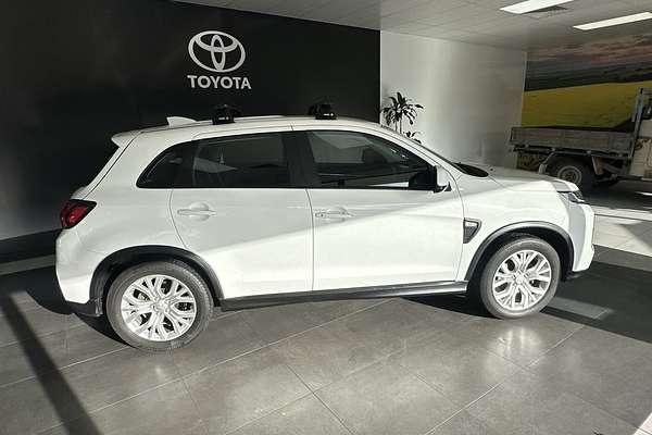 2020 Mitsubishi ASX ES XD