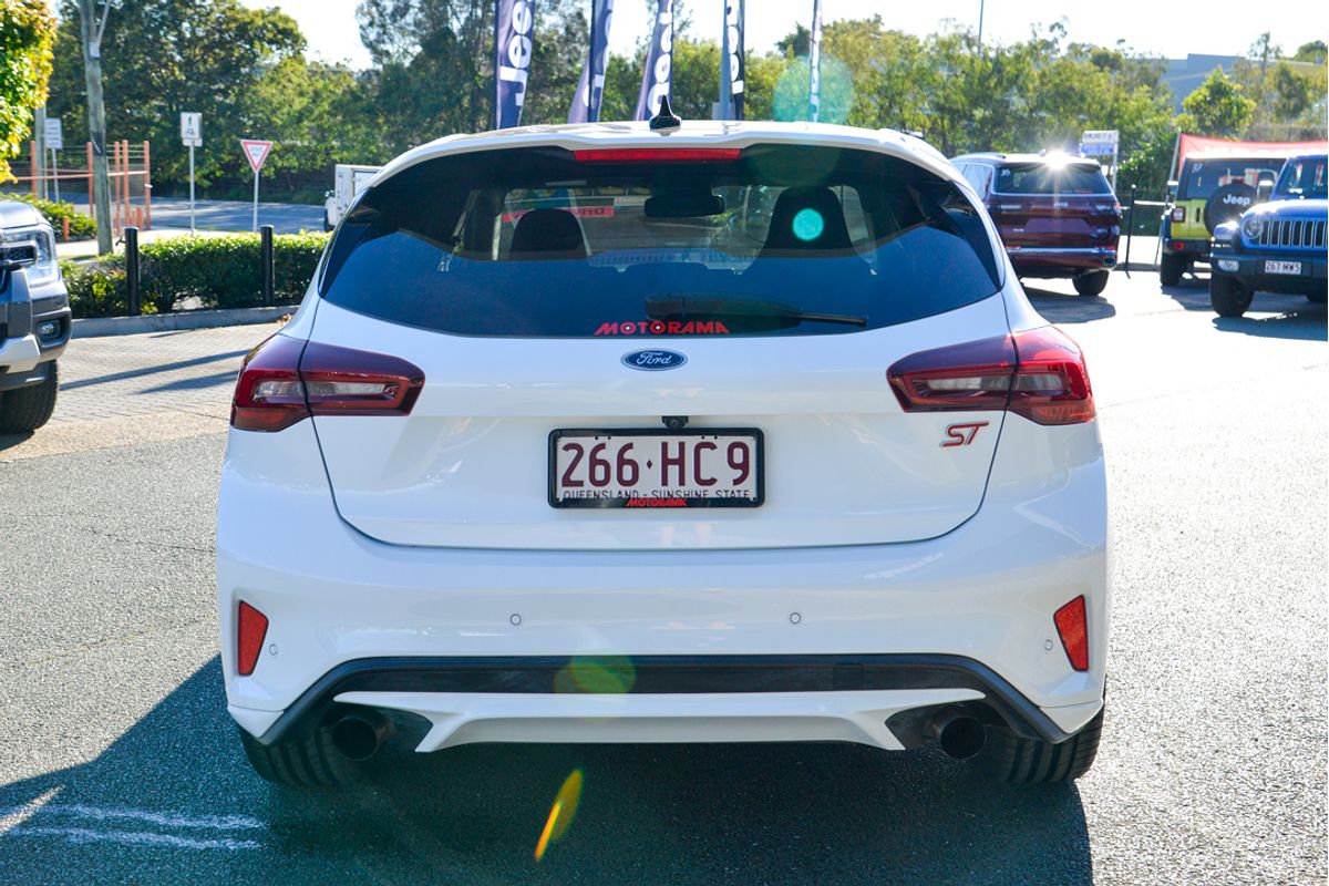 2022 Ford Focus ST SA