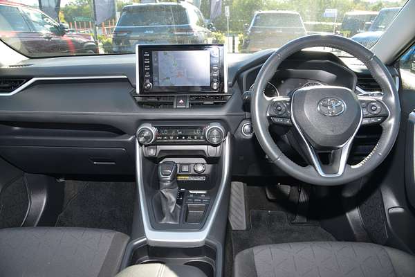 2021 Toyota RAV4 GXL MXAA52R