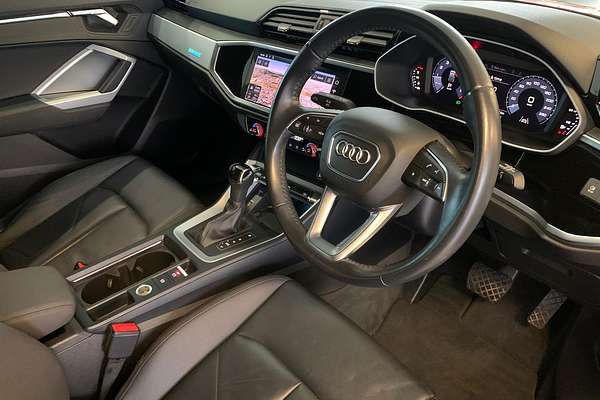 2020 Audi Q3 35 TFSI Launch Edition F3