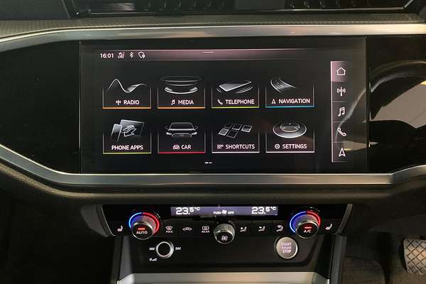 2020 Audi Q3 35 TFSI Launch Edition F3