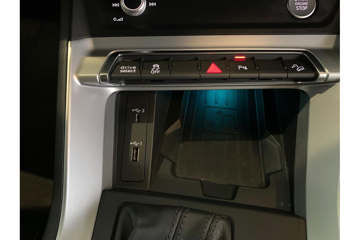 2020 Audi Q3 35 TFSI Launch Edition F3