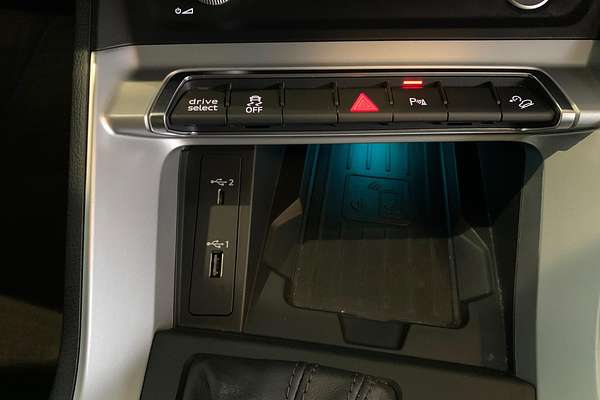 2020 Audi Q3 35 TFSI Launch Edition F3