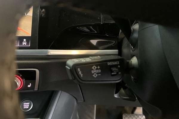 2020 Audi Q3 35 TFSI Launch Edition F3