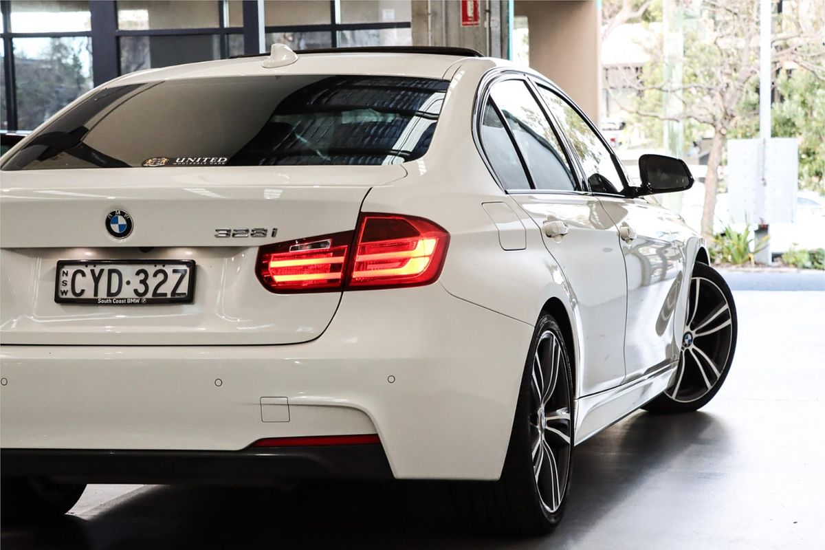 2015 BMW 3 Series 328i M Sport F30