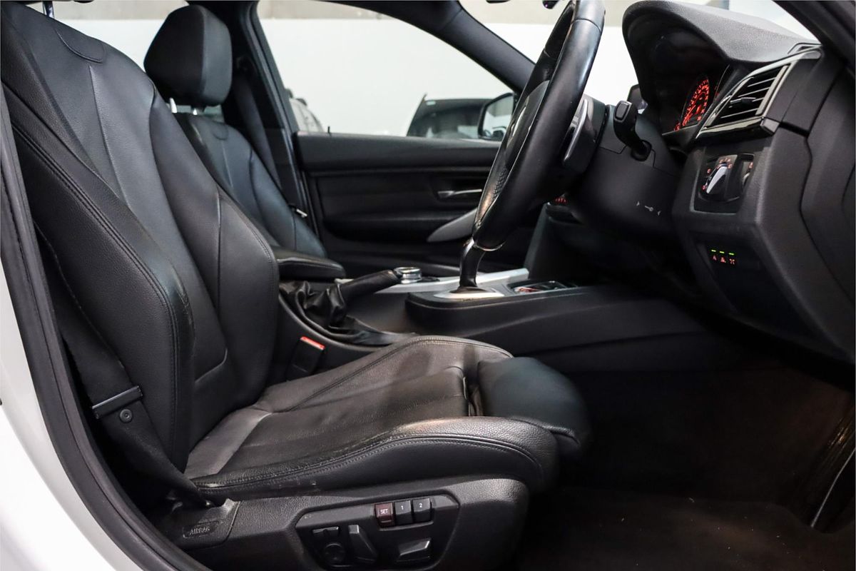 2015 BMW 3 Series 328i M Sport F30