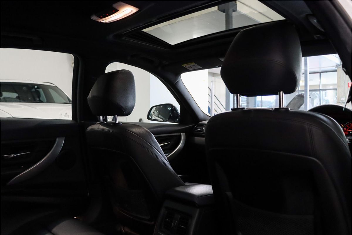 2015 BMW 3 Series 328i M Sport F30