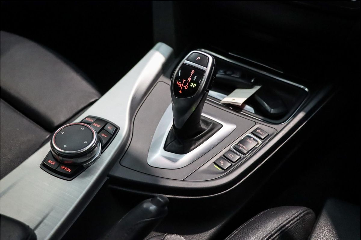 2015 BMW 3 Series 328i M Sport F30