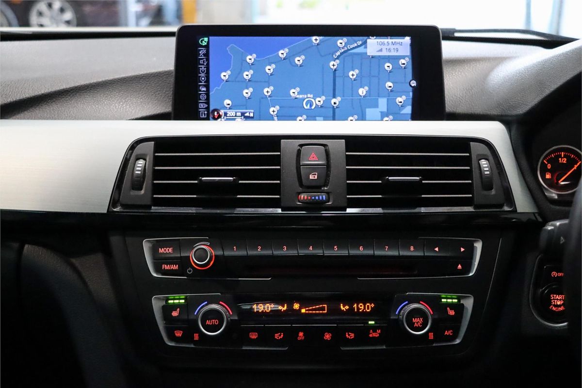 2015 BMW 3 Series 328i M Sport F30
