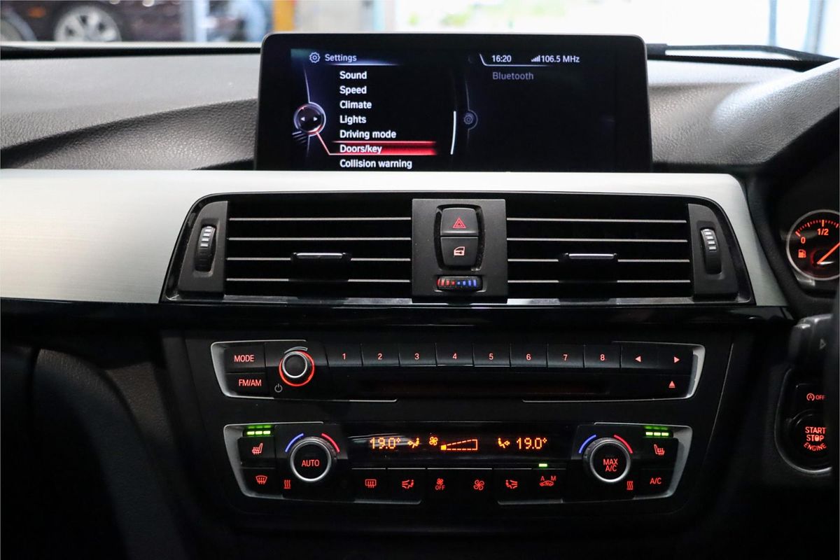 2015 BMW 3 Series 328i M Sport F30