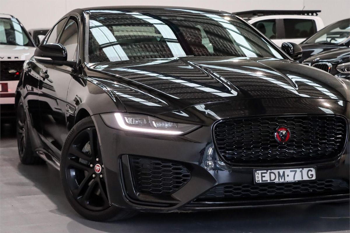 2019 Jaguar XE P300 R-Dynamic SE X760