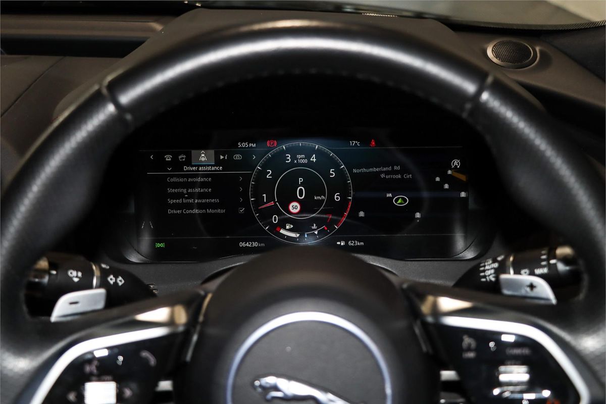 2019 Jaguar XE P300 R-Dynamic SE X760