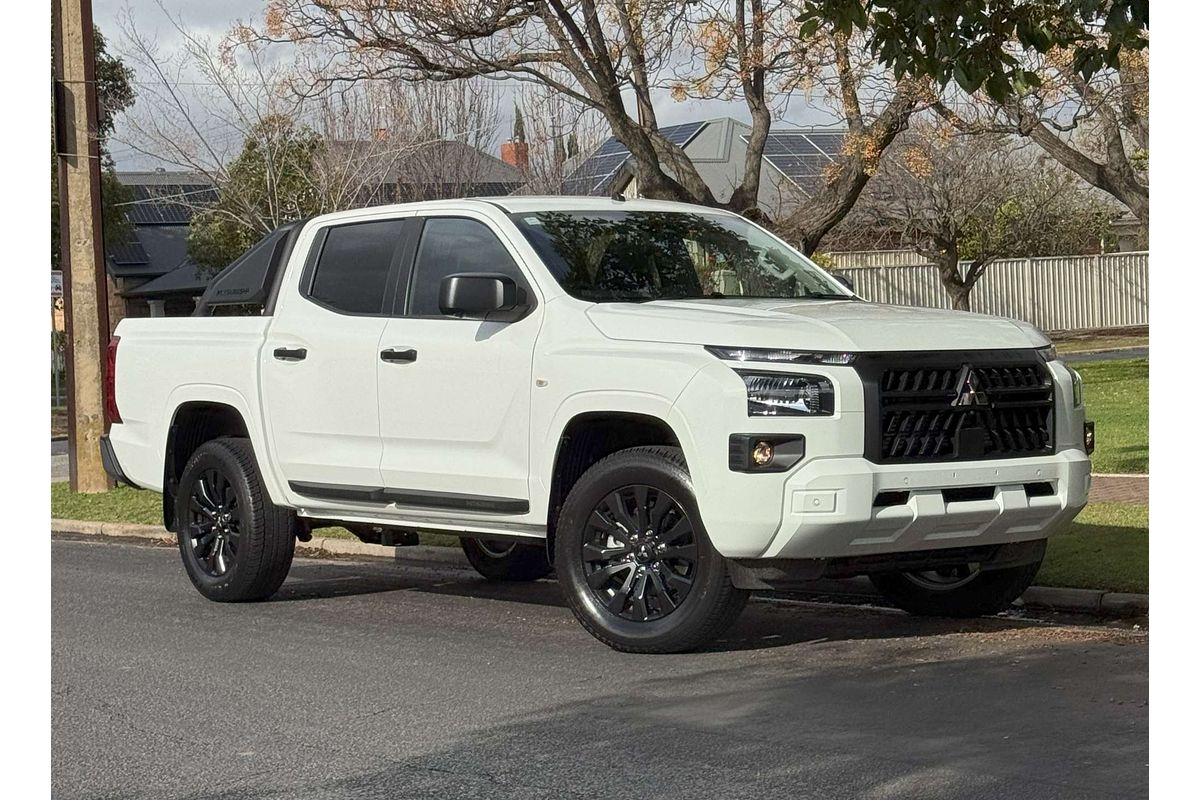 2024 Mitsubishi Triton GLX-R MV 4X4