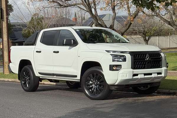 2024 Mitsubishi Triton GLX-R MV 4X4