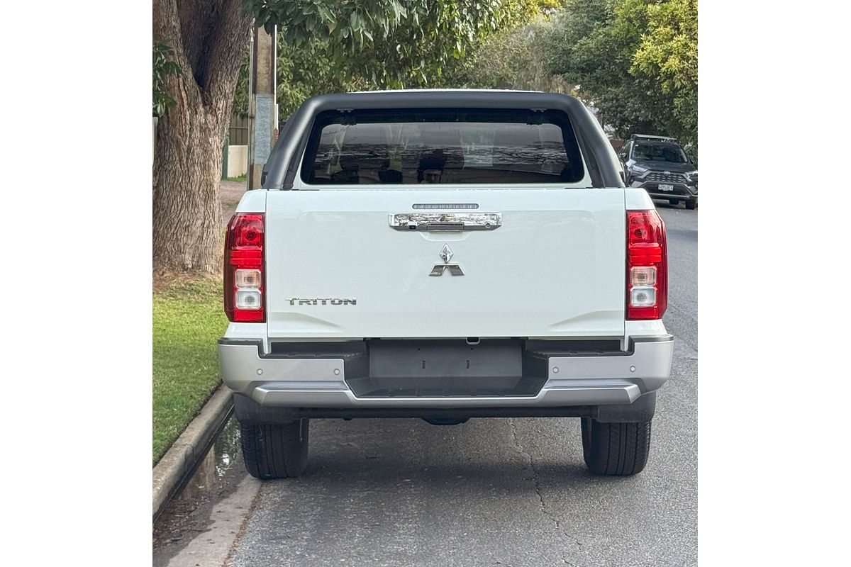 2024 Mitsubishi Triton GLX-R MV 4X4