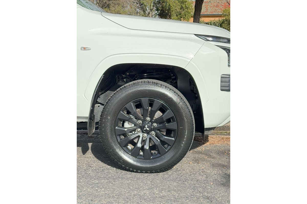 2024 Mitsubishi Triton GLX-R MV 4X4