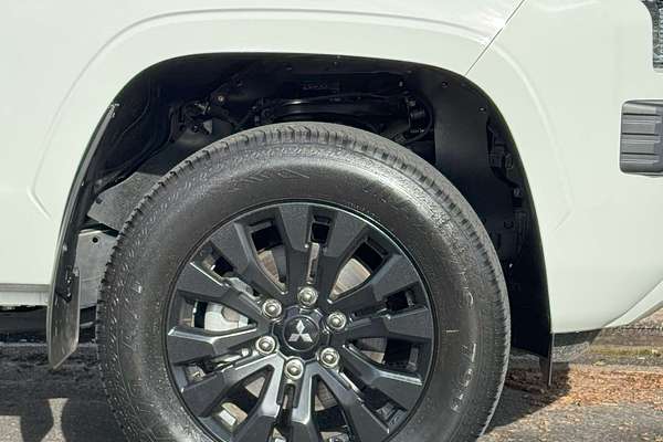 2024 Mitsubishi Triton GLX-R MV 4X4
