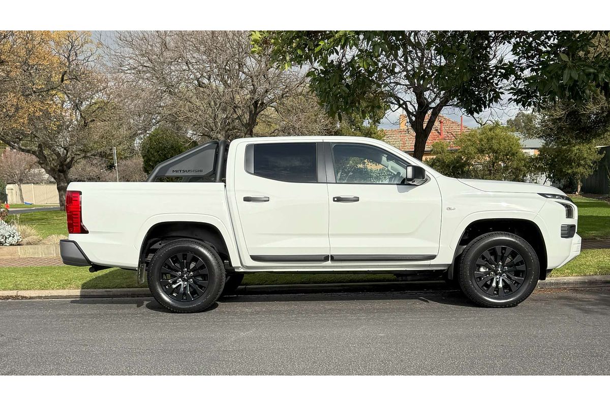 2024 Mitsubishi Triton GLX-R MV 4X4