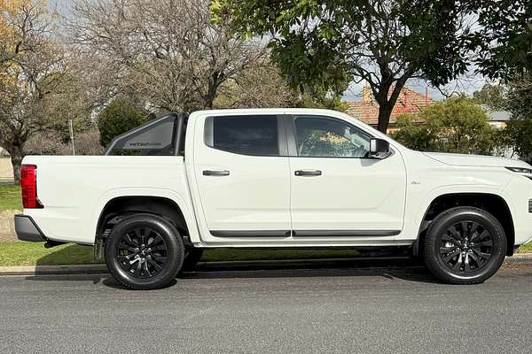 2024 Mitsubishi Triton GLX-R MV 4X4