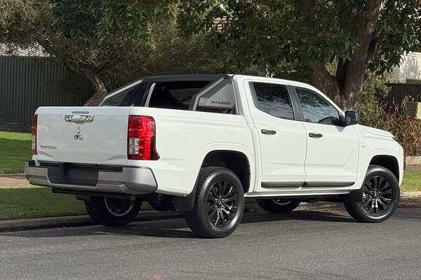 2024 Mitsubishi Triton GLX-R MV 4X4
