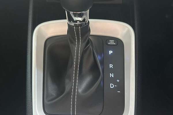 2024 Hyundai Venue Active QX.V5