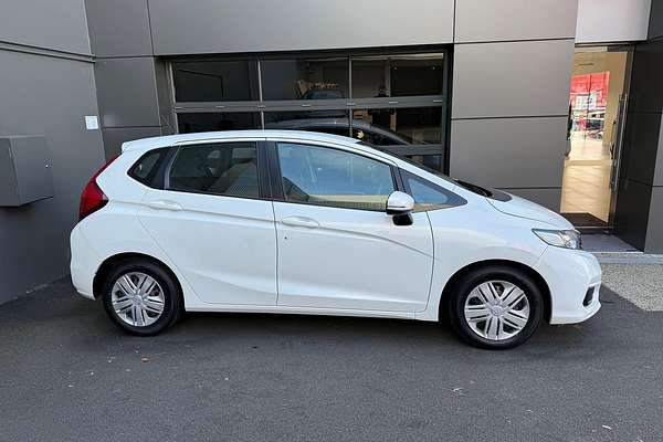 2017 Honda Jazz VTi GF