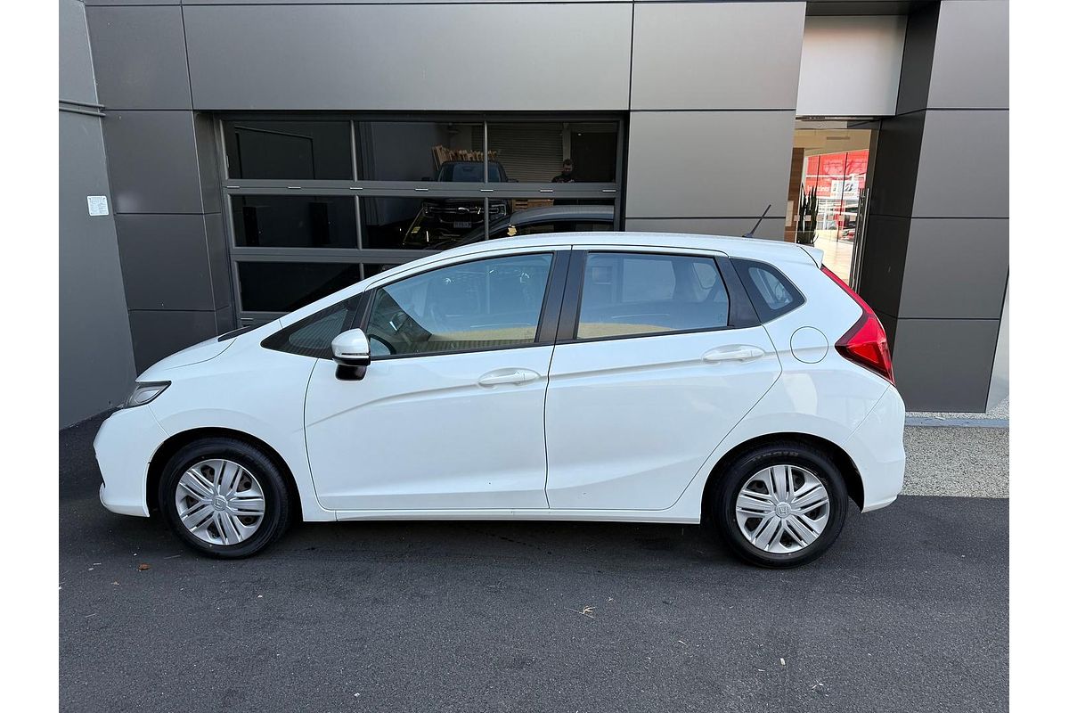 2017 Honda Jazz VTi GF