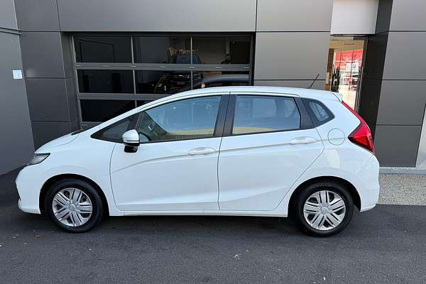 2017 Honda Jazz VTi GF