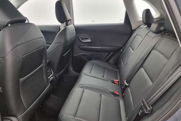 2025 MG ZS Essence ZS32
