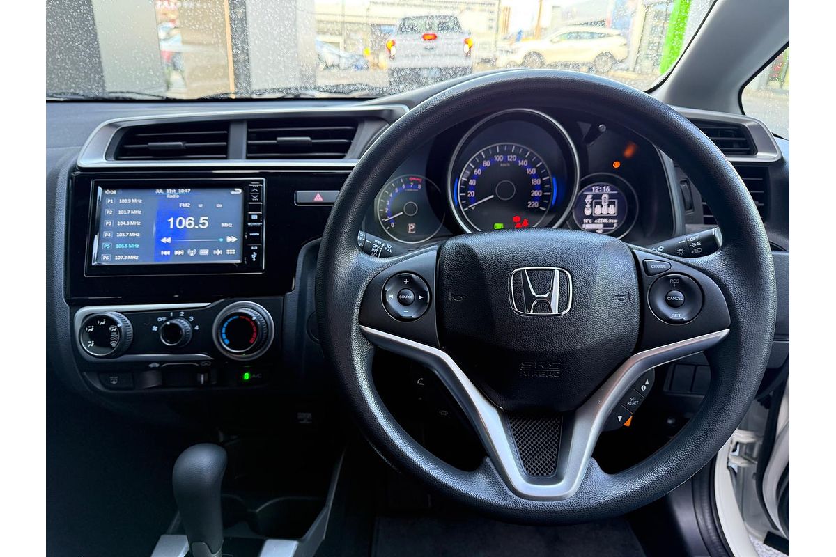 2017 Honda Jazz VTi GF