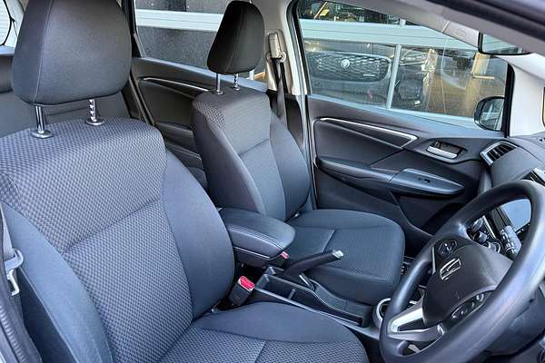 2017 Honda Jazz VTi GF