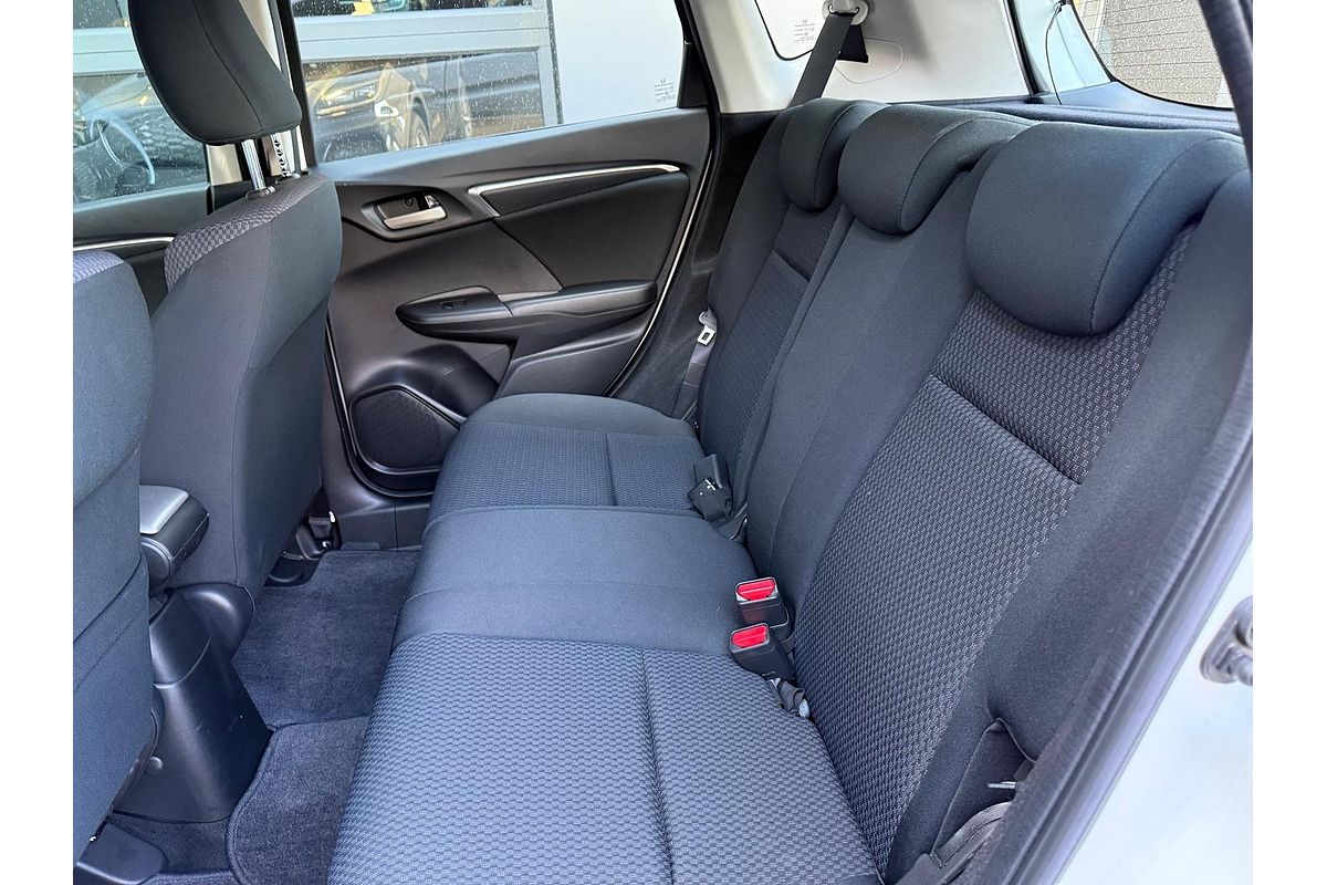 2017 Honda Jazz VTi GF