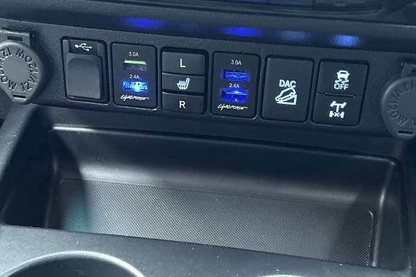 2021 Toyota Hilux Rogue GUN126R 4X4