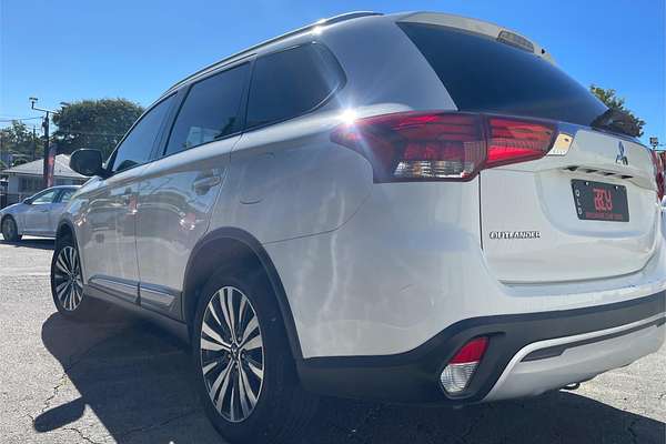 2019 Mitsubishi Outlander ES ZL