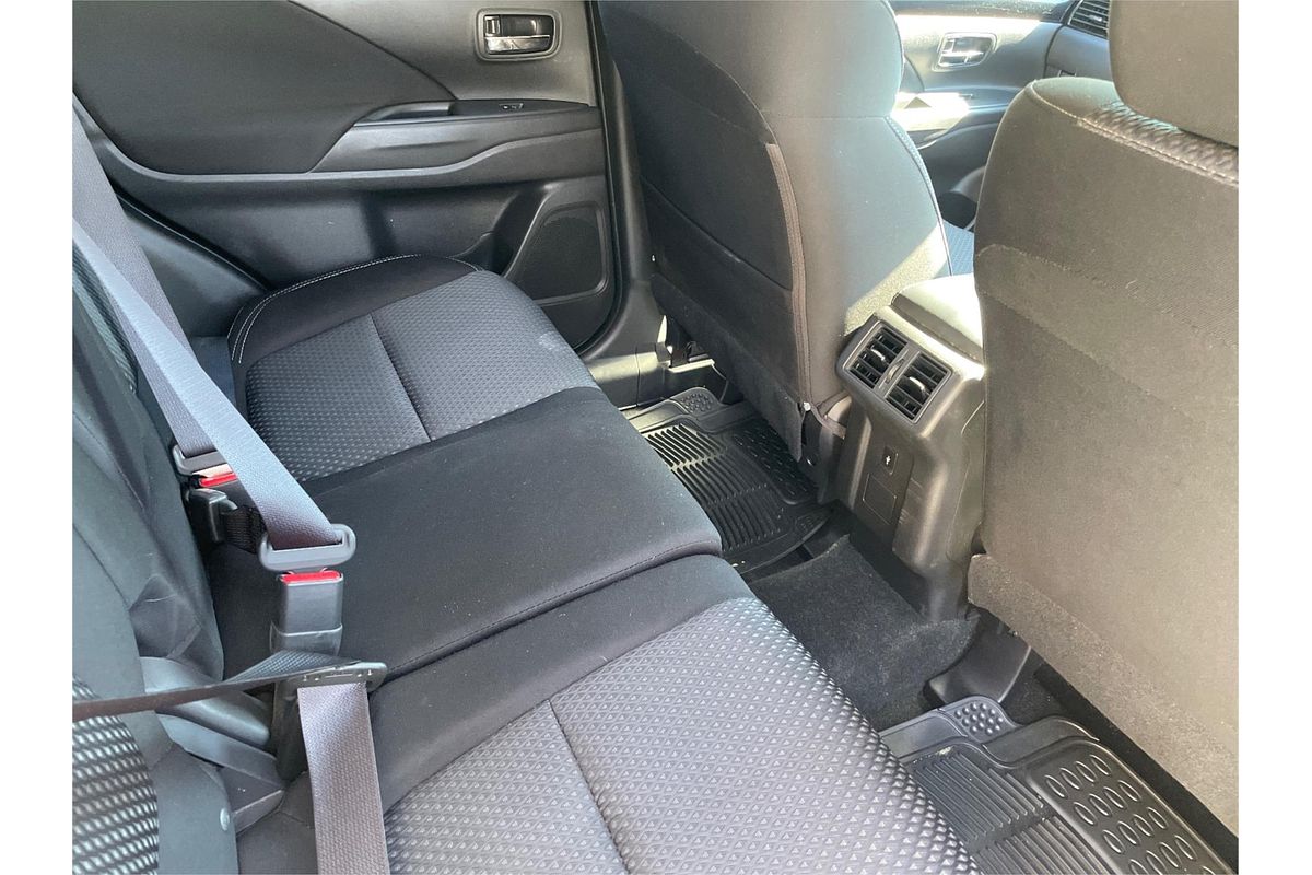 2019 Mitsubishi Outlander ES ZL