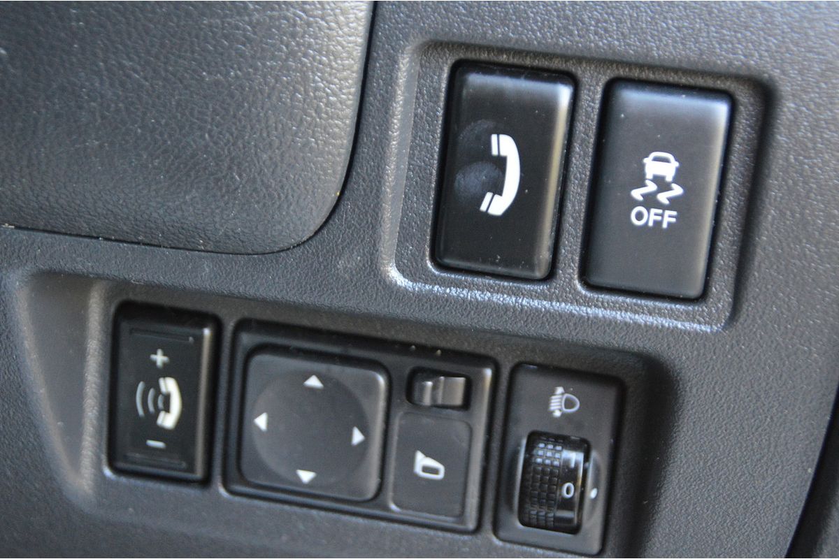 2014 Nissan Micra ST K13