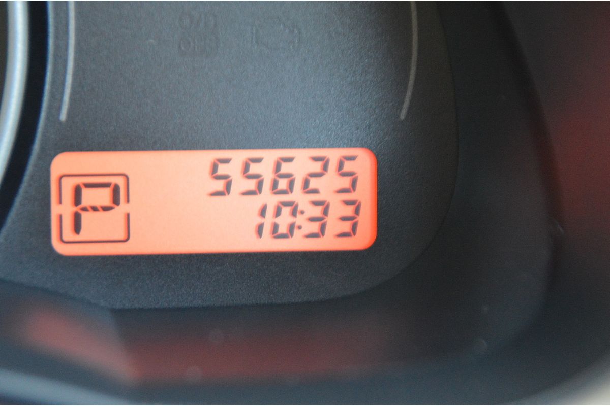 2014 Nissan Micra ST K13