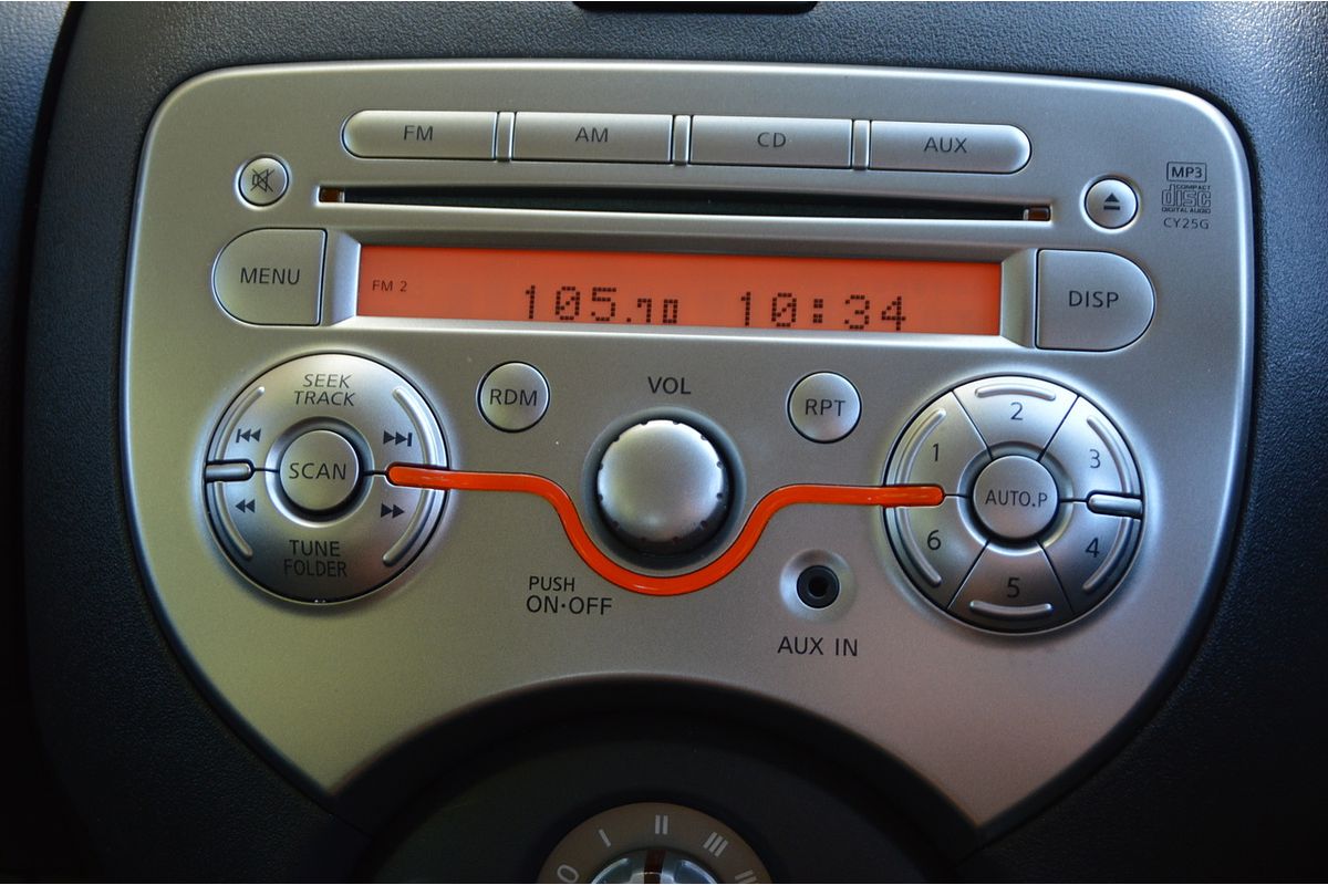 2014 Nissan Micra ST K13
