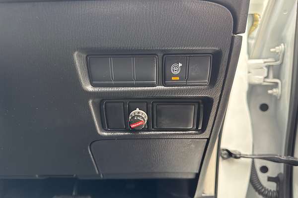 2020 Nissan Patrol Ti Y62 Series 5