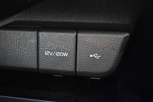 2024 Toyota Camry Ascent AXVH70R