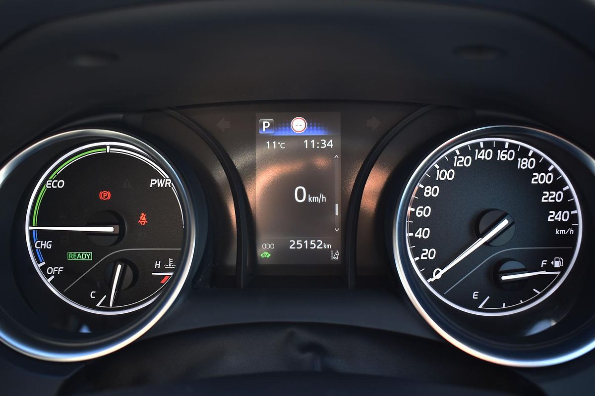 2024 Toyota Camry Ascent AXVH70R
