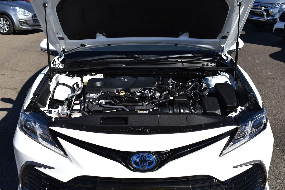 2024 Toyota Camry Ascent AXVH70R