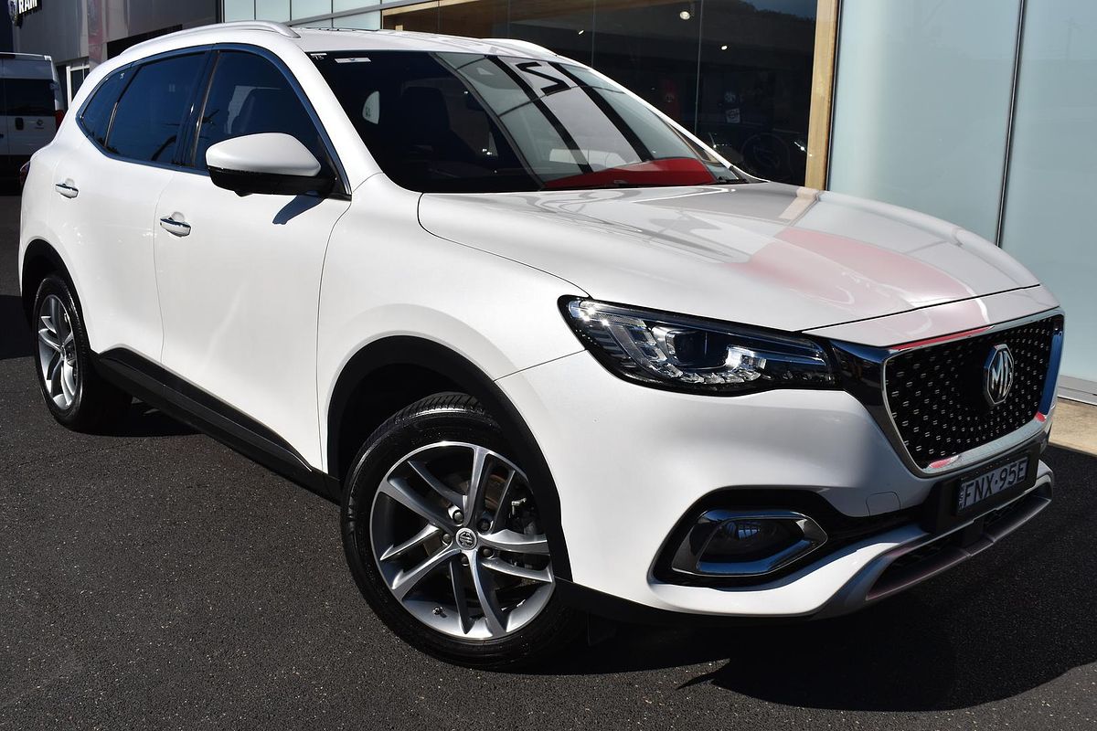 2022 MG HS Essence Anfield Edition SAS23