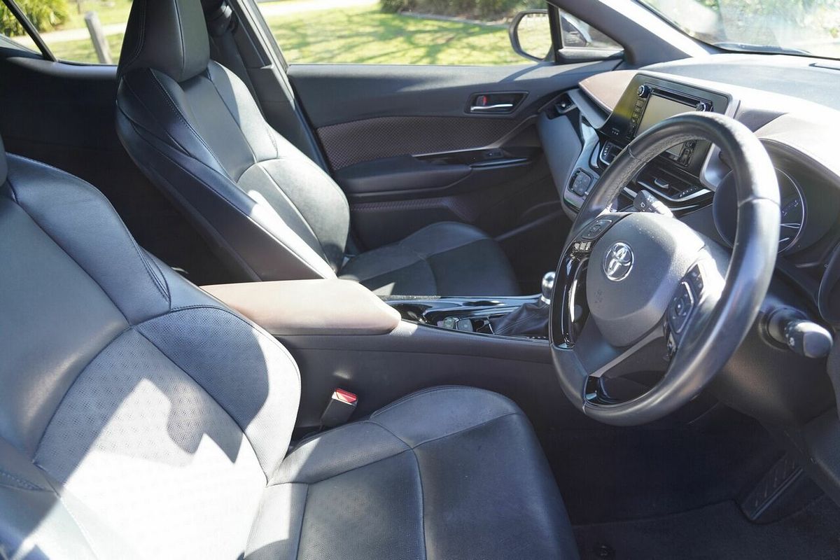 2018 Toyota C-HR Koba (2WD) NGX10R