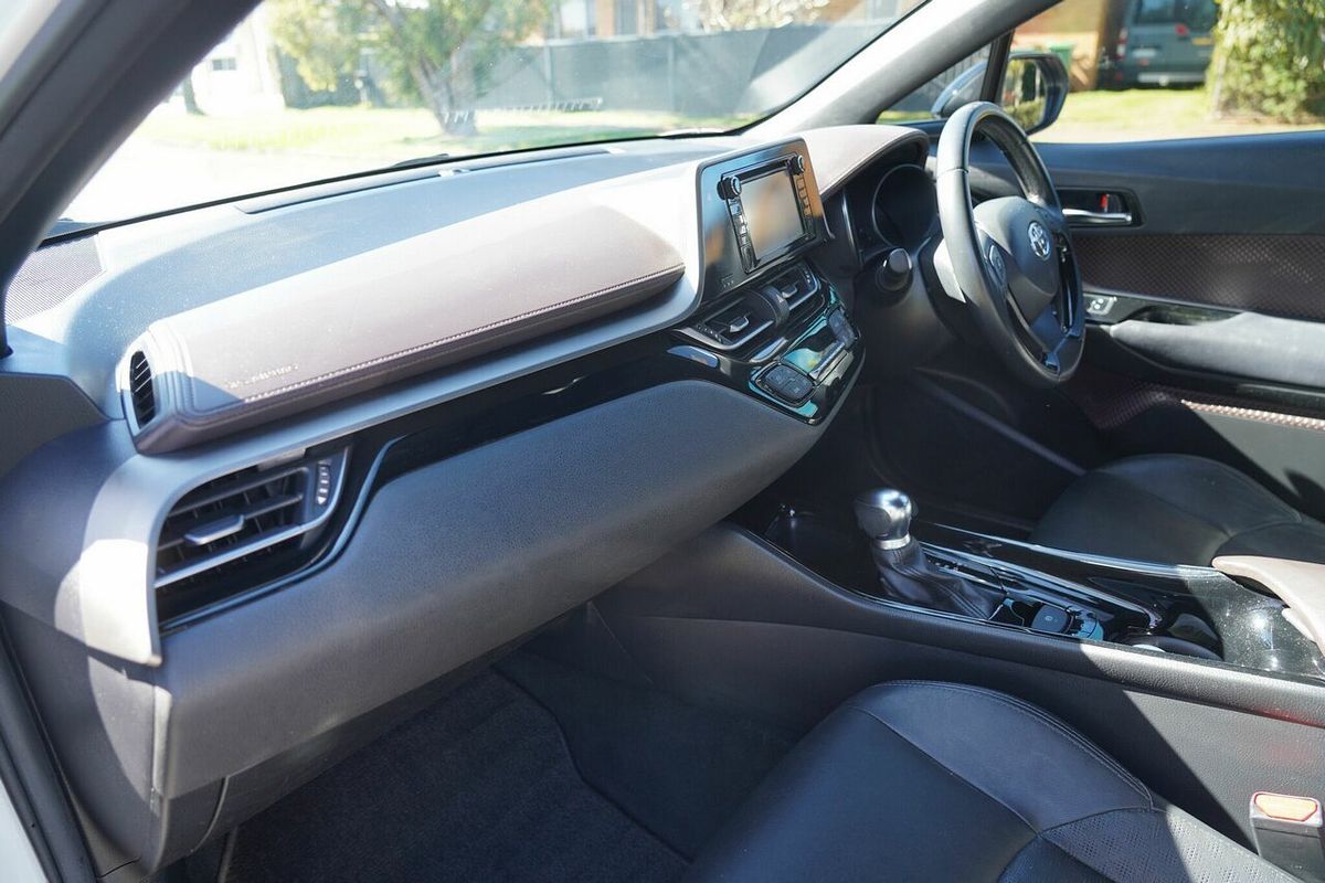 2018 Toyota C-HR Koba (2WD) NGX10R