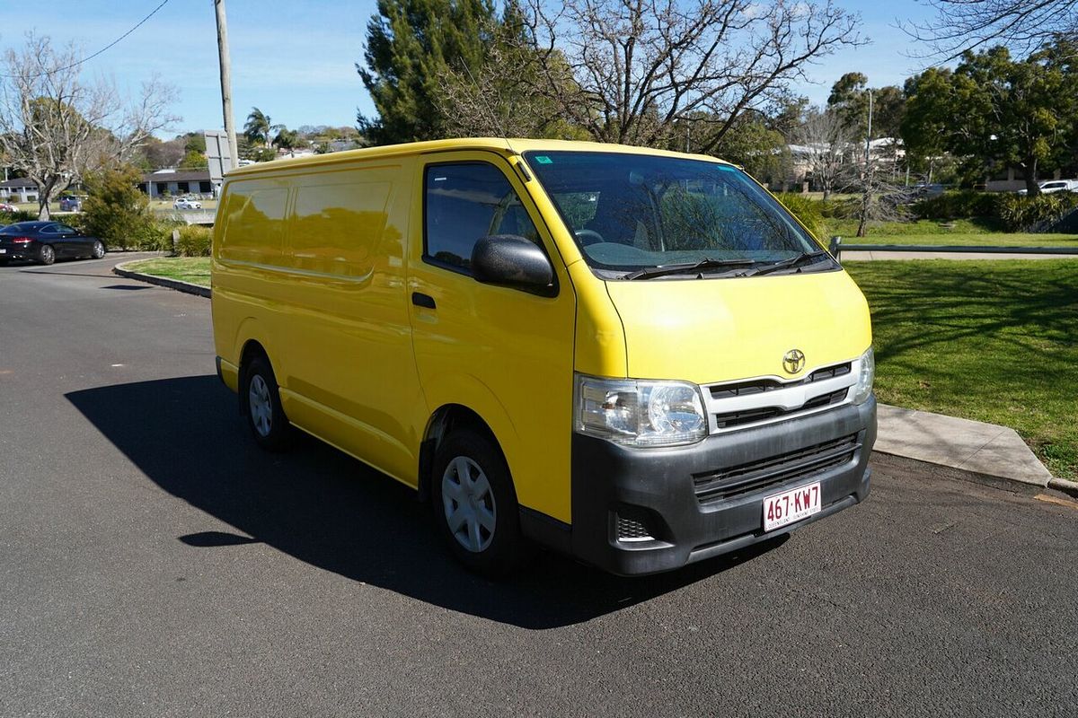 2013 Toyota Hiace KDH201R LWB